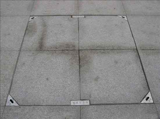 下沉式铺装井盖