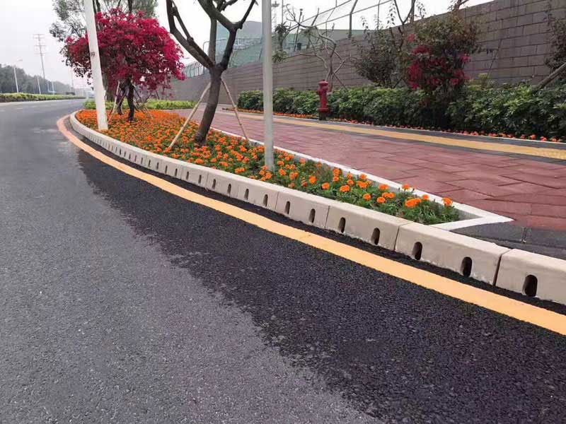 小区周边道路成品排水沟