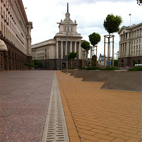 建筑整体式排水沟案例